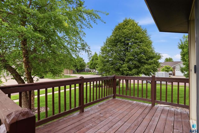 3420 S Fernwood Ave Avenue, Sioux Falls, SD 57110