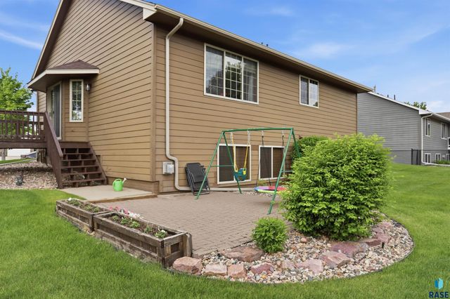 3420 S Fernwood Ave Avenue, Sioux Falls, SD 57110