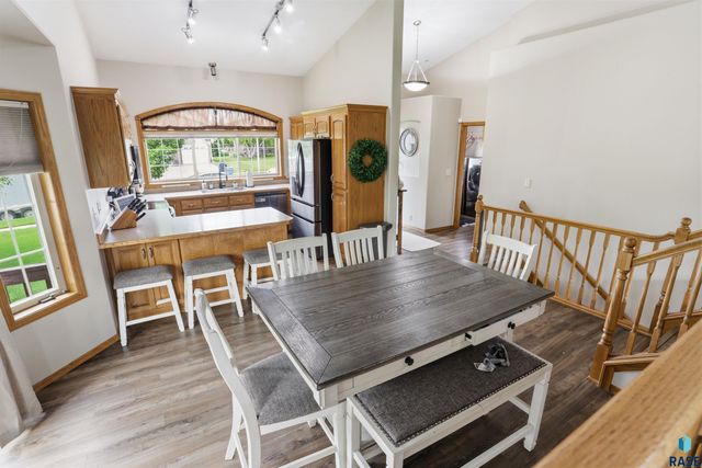 3420 S Fernwood Ave Avenue, Sioux Falls, SD 57110