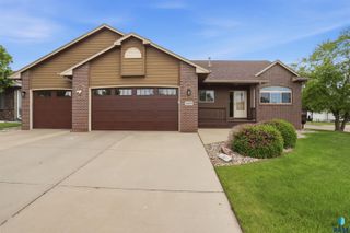 3420 S Fernwood Ave Avenue, Sioux Falls, SD 57110