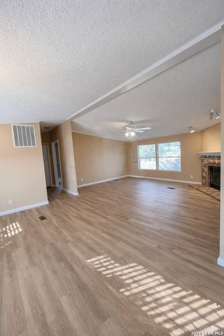 938 Patricia Ann, Poteet, TX 78065