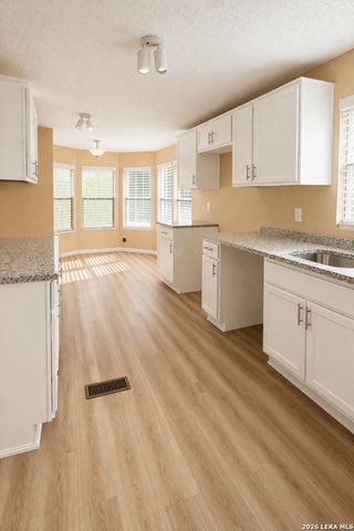 938 Patricia Ann, Poteet, TX 78065