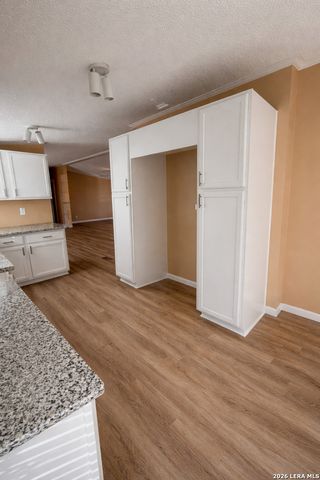 938 Patricia Ann, Poteet, TX 78065