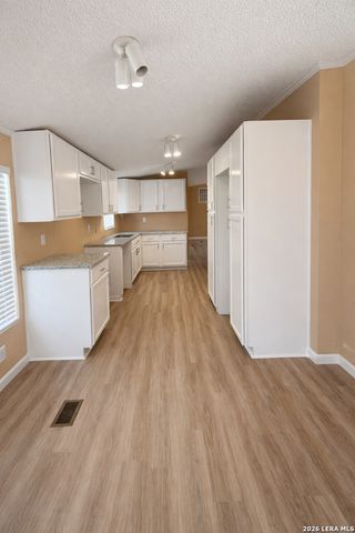 938 Patricia Ann, Poteet, TX 78065