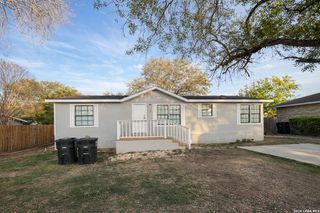 938 Patricia Ann, Poteet, TX 78065