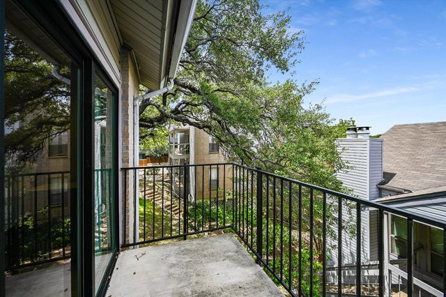 802 S 1st ST S 207, Austin, TX 78704