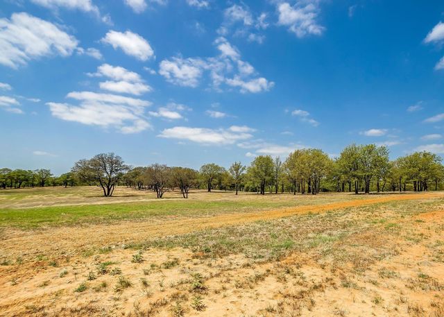 1031 Estancia Boulevard, Weatherford, TX 76088