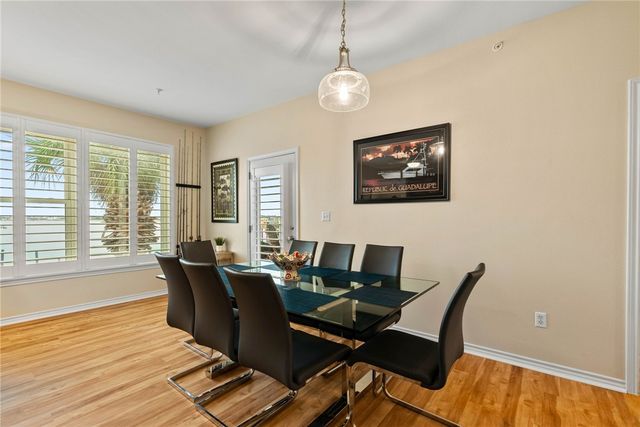 28 Sandollar D2, Rockport, TX 78382