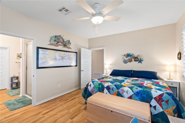 28 Sandollar D2, Rockport, TX 78382