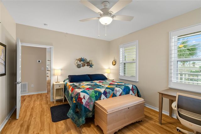 28 Sandollar D2, Rockport, TX 78382