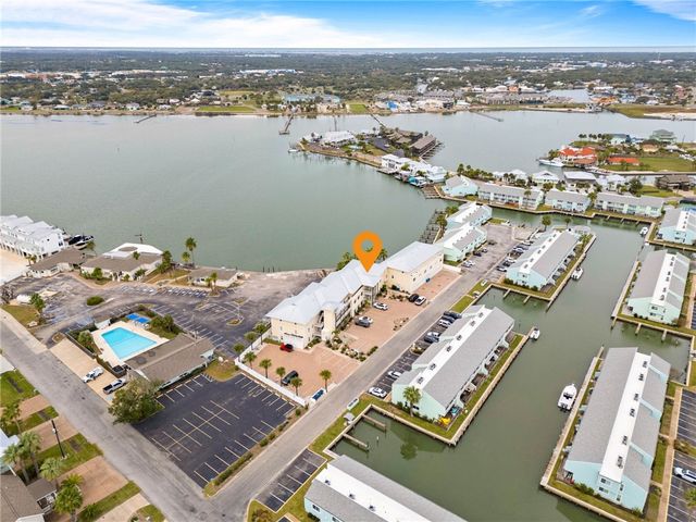 28 Sandollar D2, Rockport, TX 78382