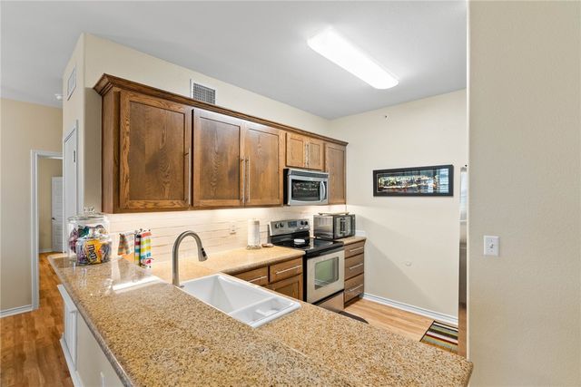 28 Sandollar D2, Rockport, TX 78382