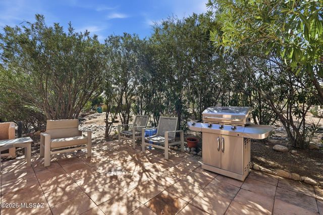 7601 N Calle Sin Envidia Apt 28, Tucson, AZ 85718