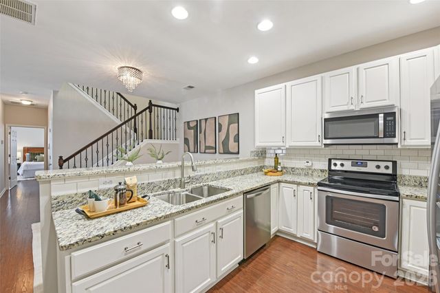 8603 Bookwalter Court, Charlotte, NC 28277