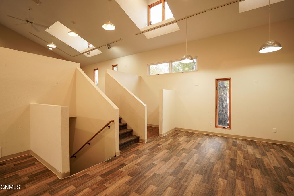 613 N 3rd Street, Bismarck, ND 58501 photo 29