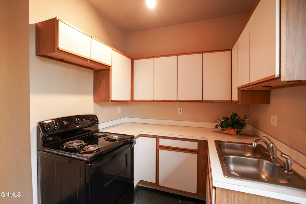 613 N 3rd Street, Bismarck, ND 58501 photo 51