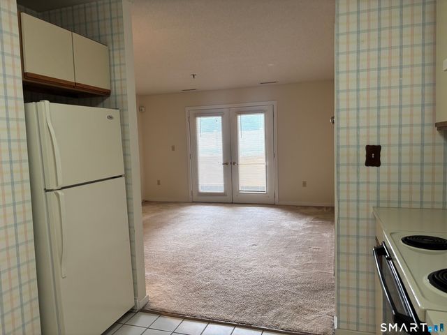 75 Washington Avenue 4-101, Hamden, CT 06518