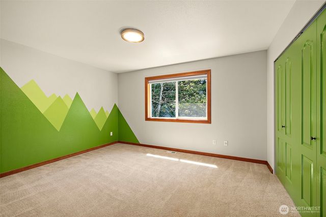 6408 179th Avenue E, Lake Tapps, WA 98391