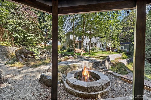 6408 179th Avenue E, Lake Tapps, WA 98391