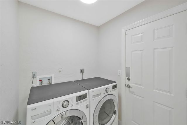 11054 Linnet LN, Naples, FL 34119