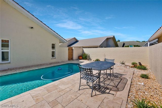 11054 Linnet LN, Naples, FL 34119