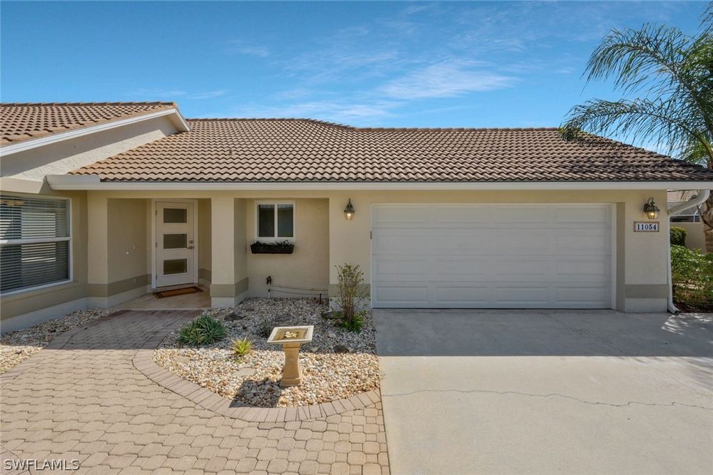 11054 Linnet LN, Naples, FL 34119