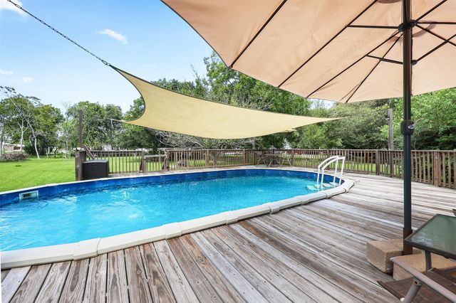 14530 Tallow Street, Santa Fe, TX 77517