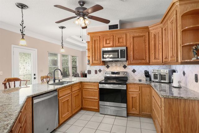 14530 Tallow Street, Santa Fe, TX 77517