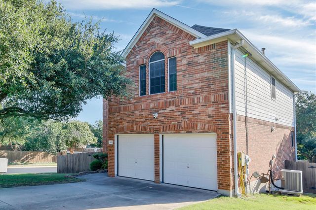 2132 Faldo LN, Round Rock, TX 78664