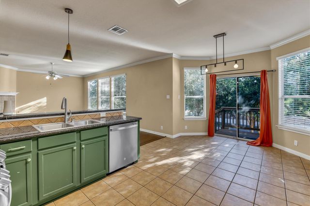2132 Faldo LN, Round Rock, TX 78664
