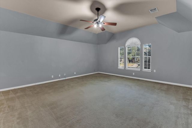 2132 Faldo LN, Round Rock, TX 78664