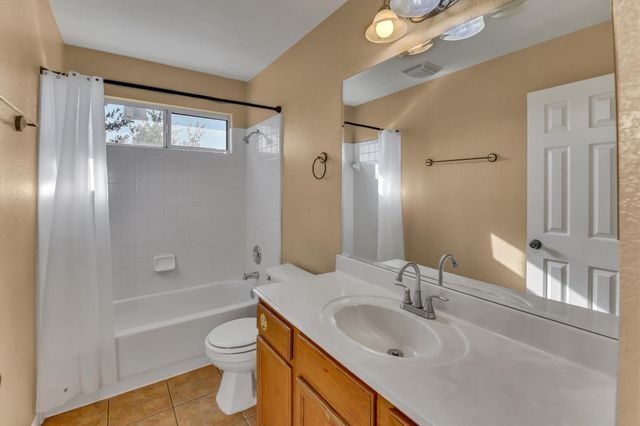 2132 Faldo LN, Round Rock, TX 78664