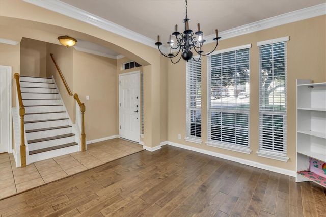 2132 Faldo LN, Round Rock, TX 78664