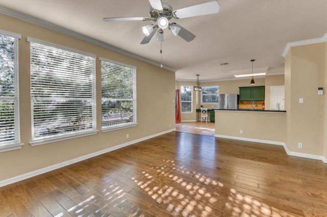 2132 Faldo LN, Round Rock, TX 78664