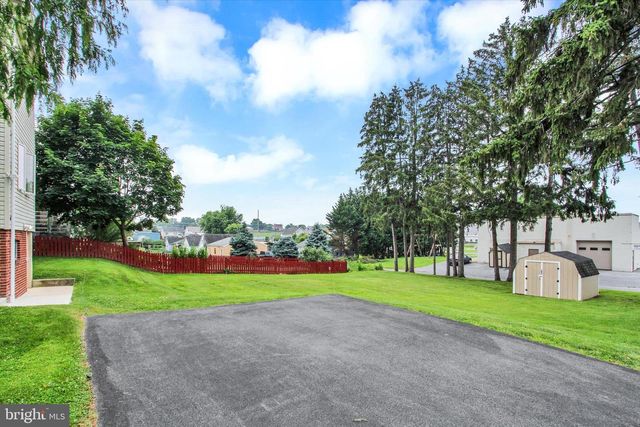 134 N FRANKLIN STREET, Waynesboro, PA 17268