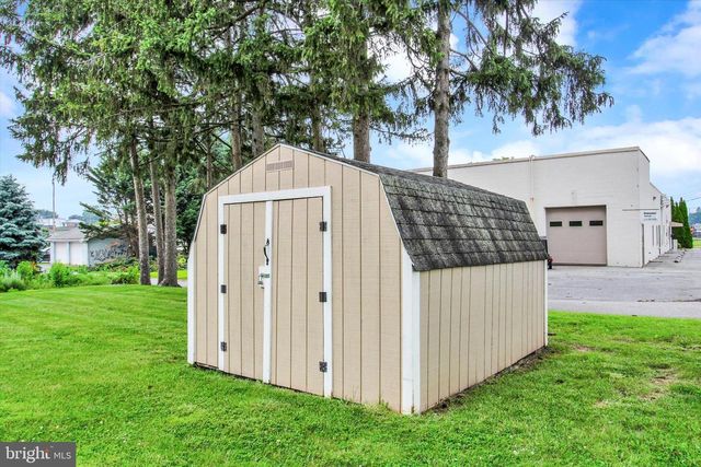 134 N FRANKLIN STREET, Waynesboro, PA 17268