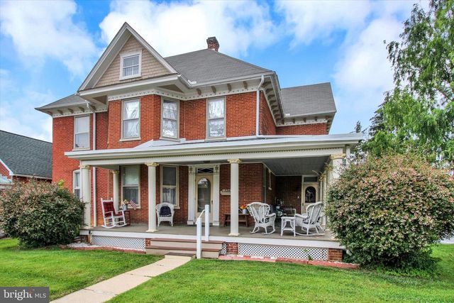 134 N FRANKLIN STREET, Waynesboro, PA 17268