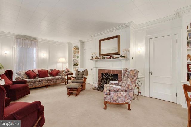 134 N FRANKLIN STREET, Waynesboro, PA 17268
