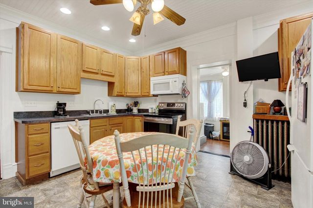 134 N FRANKLIN STREET, Waynesboro, PA 17268
