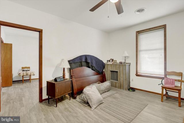 134 N FRANKLIN STREET, Waynesboro, PA 17268