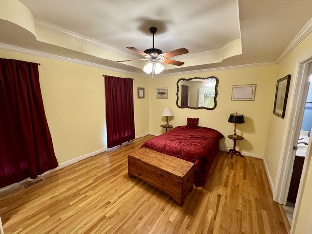 202 Oxford Pl, Gallatin, TN 37066