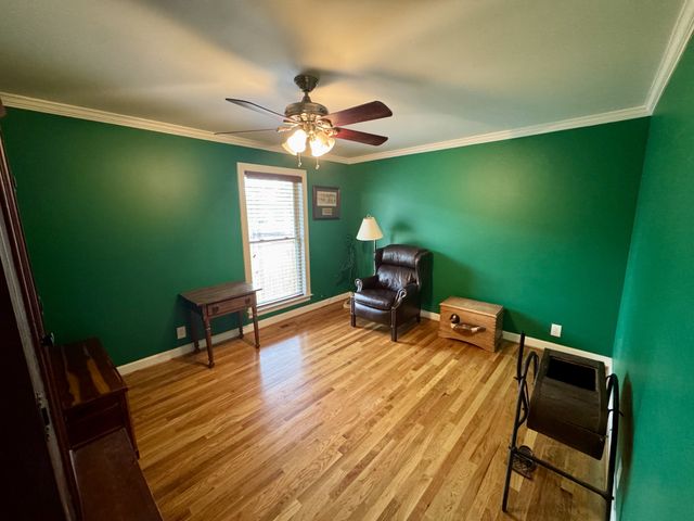 202 Oxford Pl, Gallatin, TN 37066