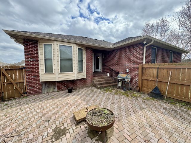 202 Oxford Pl, Gallatin, TN 37066