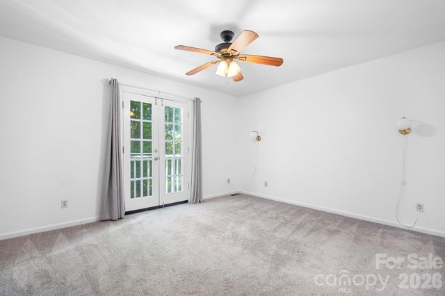 3706 Selwyn Farms Lane 17-3, Charlotte, NC 28209