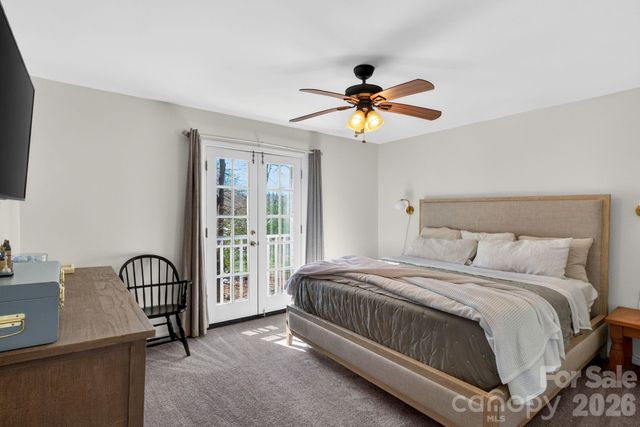 3706 Selwyn Farms Lane 17-3, Charlotte, NC 28209