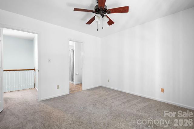 3706 Selwyn Farms Lane 17-3, Charlotte, NC 28209