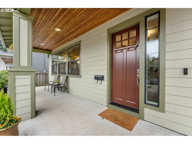 3803 Se NEHALEM St, Portland, OR 97202