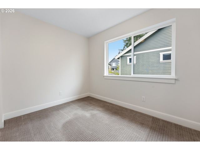 3803 Se NEHALEM St, Portland, OR 97202