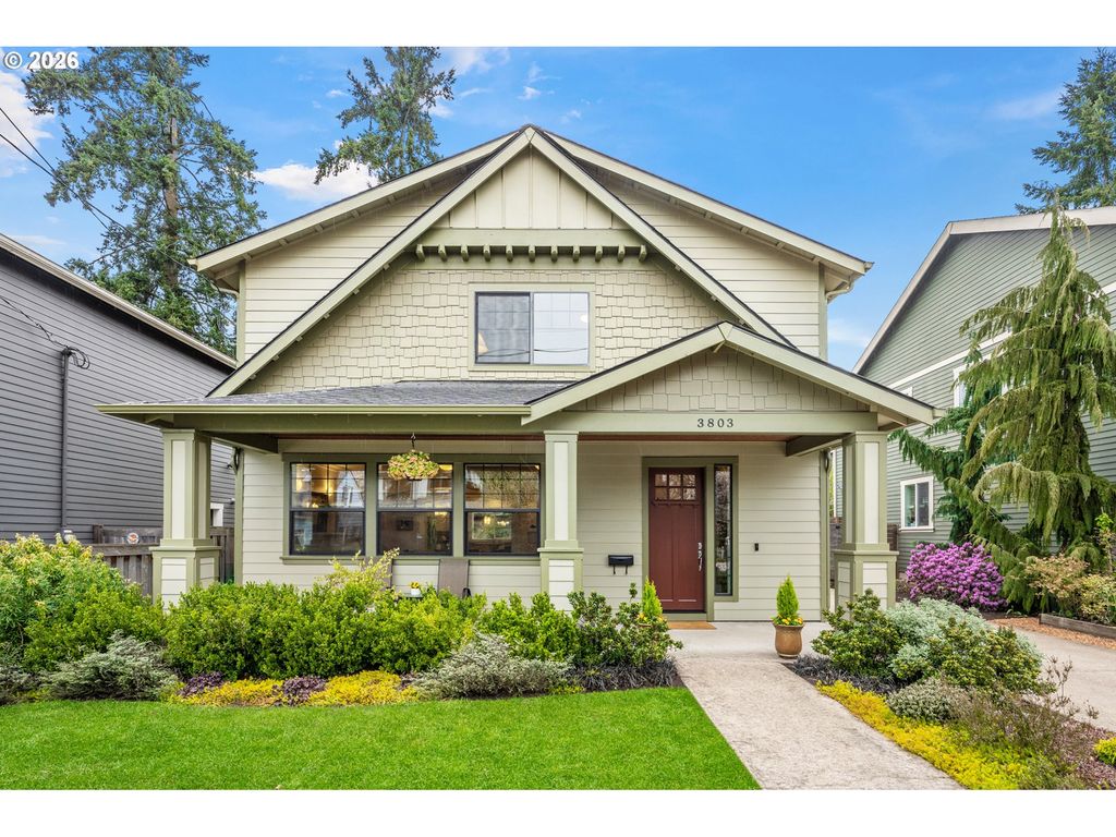 3803 Se NEHALEM St, Portland, OR 97202