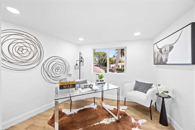 3400 NE 17th Way, Oakland Park, FL 33334